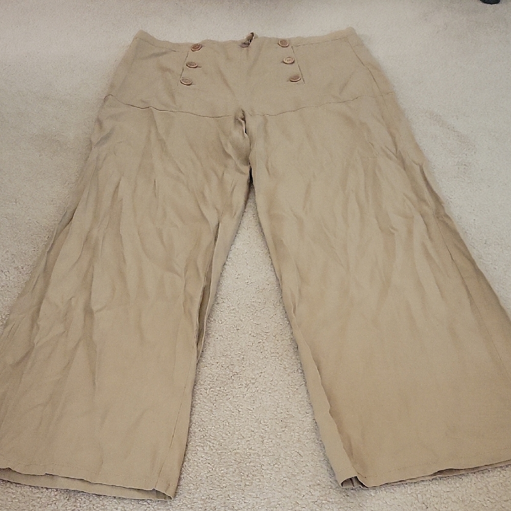 Wide Leg Khaki Button-Front Pants, No Size Tag, Most Likely L/XL, Sailor-Button